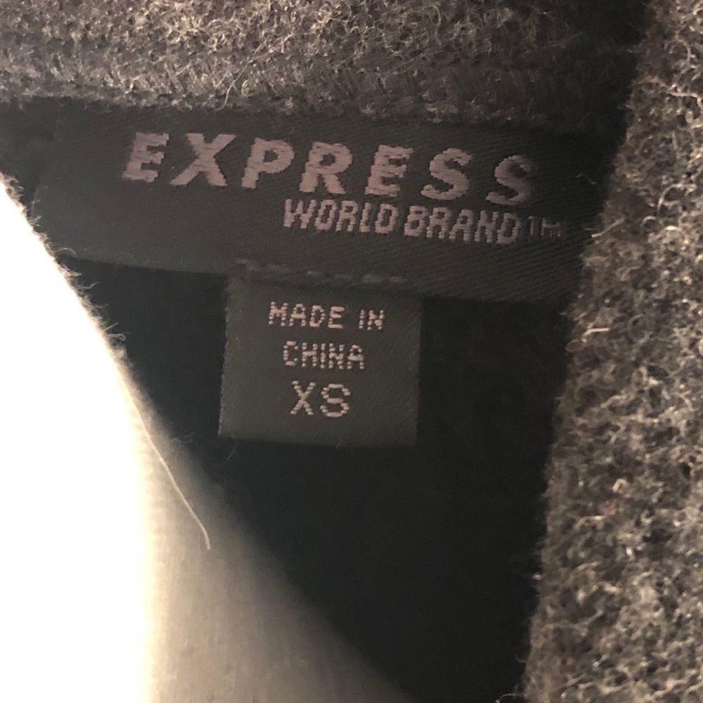 Coat - Picture 5 of 6